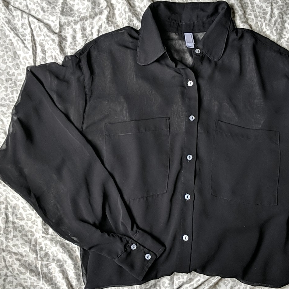 🖤Silky sheer Chiffon American Apparel Blouse🖤